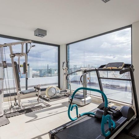 Lagos Marina Apartment With Pool & Gym Exteriör bild